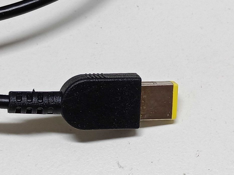 Оригинальный блок питания LENOVO 20V, 4.5A, 90W прямоугольный разъем