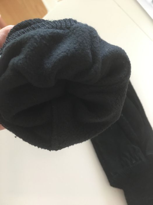 Luvas quentes pretas