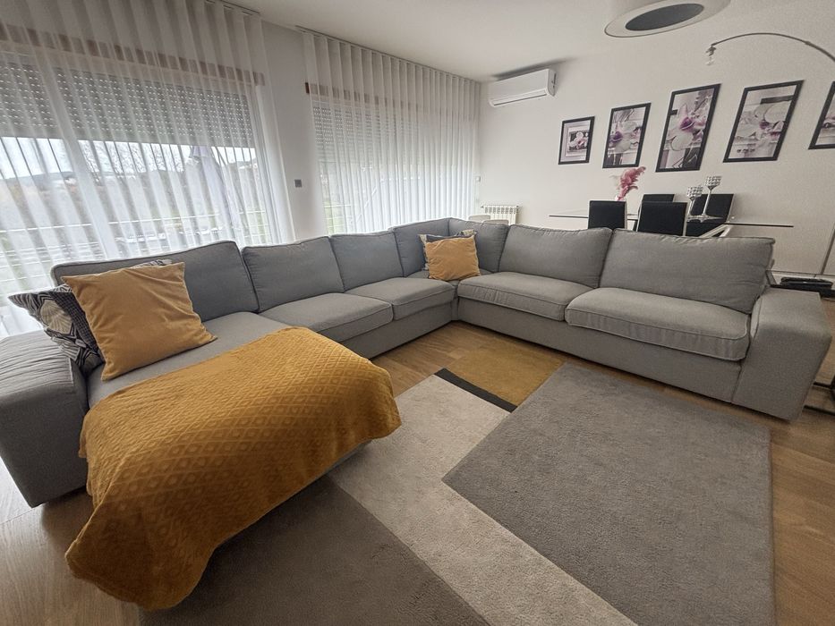 Sofá canto de 6 lugares com chaise longue (kivik)