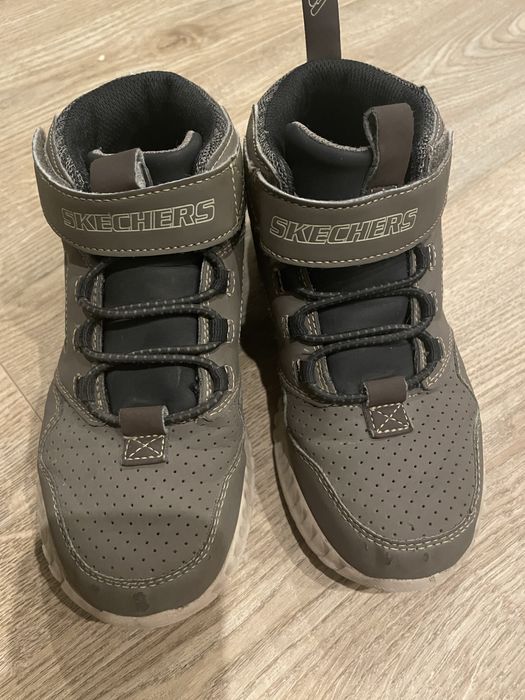 Демісезонні чоботи кросівки Skechers 32 20см