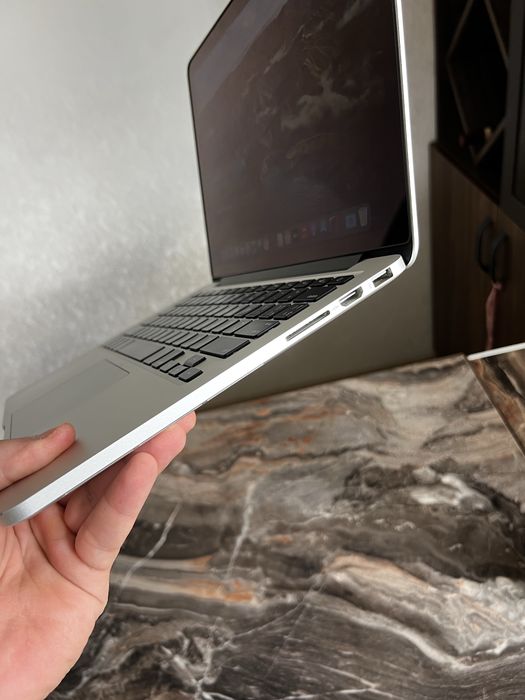 Продам Macbook PRO. Retina. Состояние 9/10. 2015