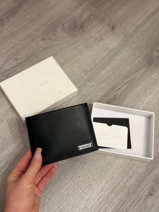 Гампанець,Кошильок,calvin klein