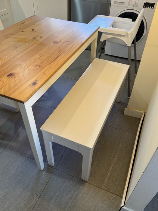 Conjunto mesa + 2 cadeiras + banco IKEA