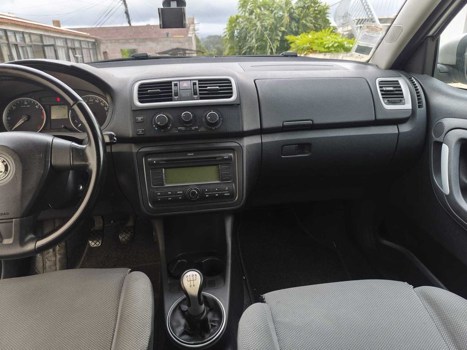 Skoda Fabia 1.4 TDI 80cv - Junho 2008 - 265.000 km