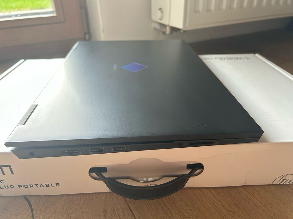 HP Omen, i7/RTX 2070 Super Max-Q(8GB)/16 GB RAM/1TB SSD