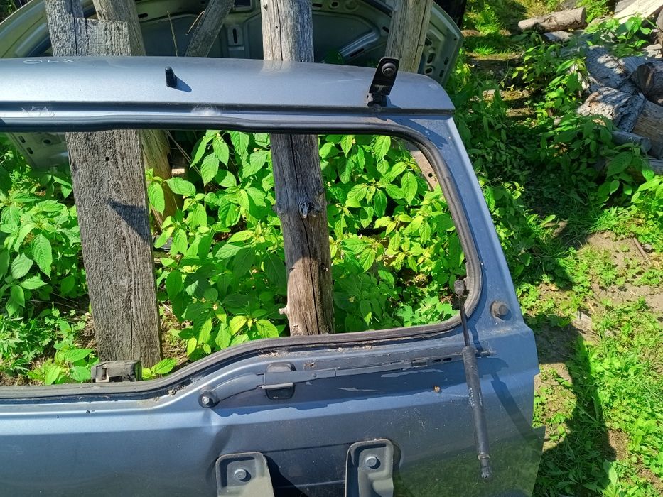 Klapa bagażnika Honda CR-V II lift
