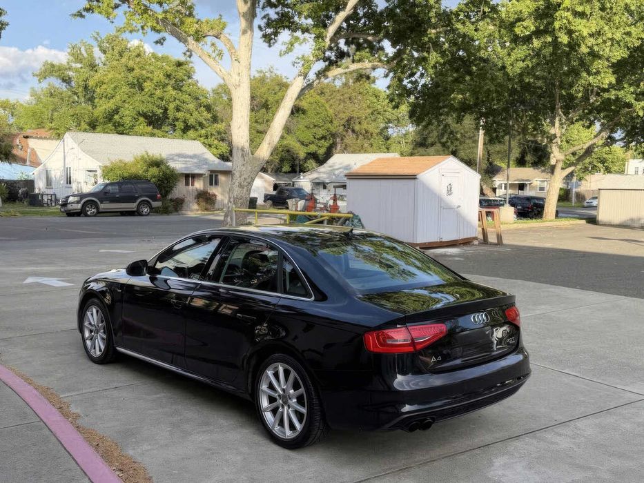 Audi A4 quattro Premium Plus      2014