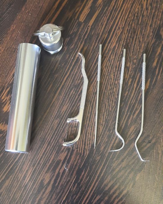 Зубочистки в виде брелка