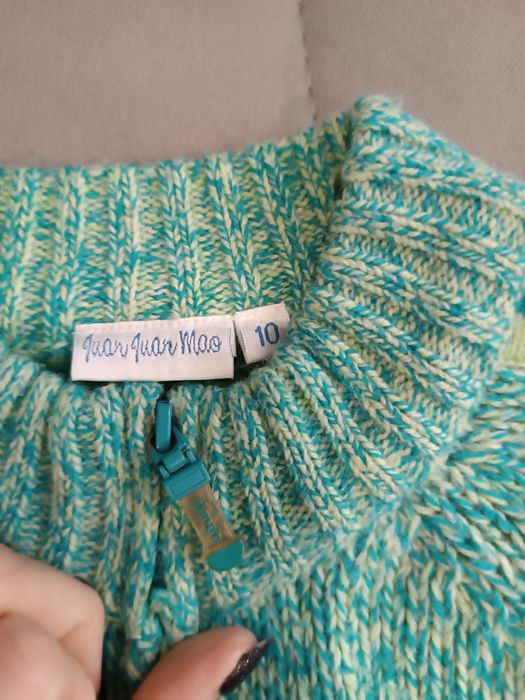 Sweter melanż w odcieniach zieleni