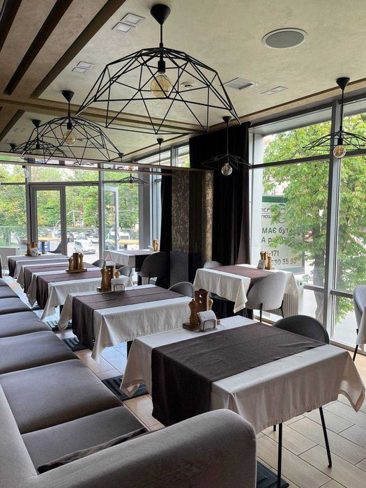 Рідкісний варіант. Продаж приміщення в центрі міста. Біля зупинки.