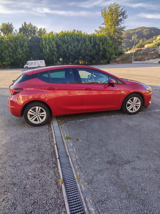 Opel Astra 1.2 T GS Line