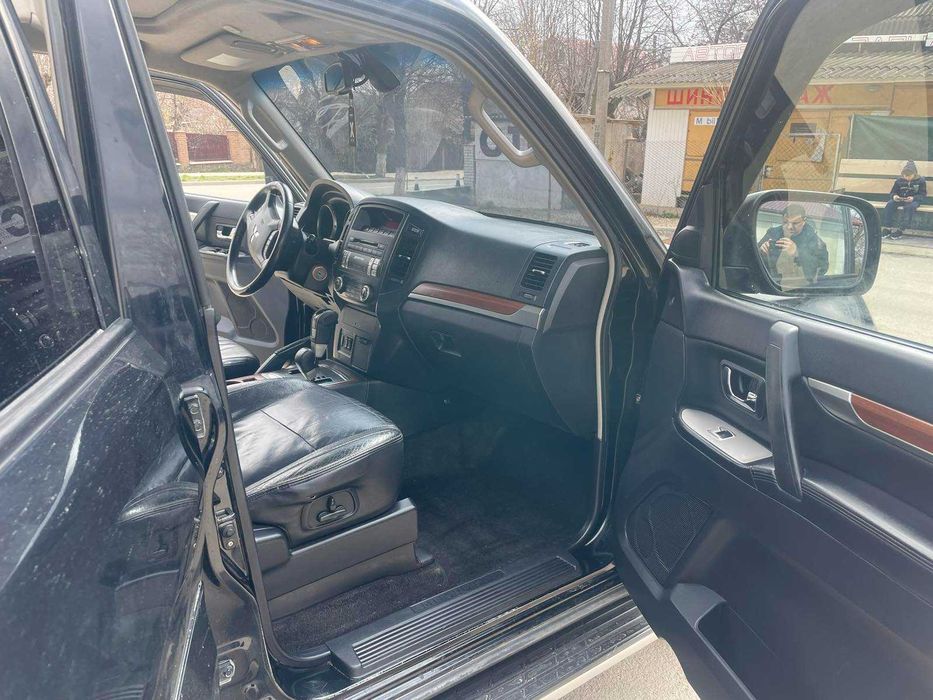 Mitsubishi Pajero Wagon
