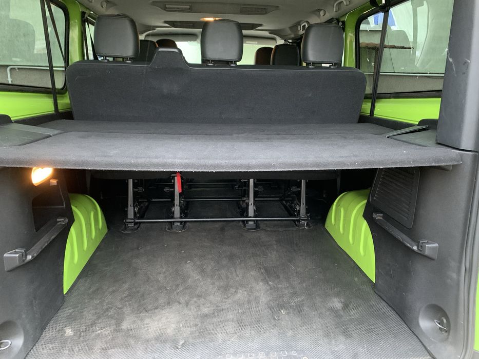 Wynajmę Busa 9 osobowego Renault Trafic DŁUGI