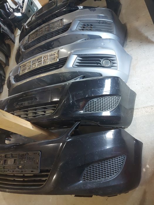 Бампер Опель Зафіра Б opel zafira b рестайл, дорестайл.