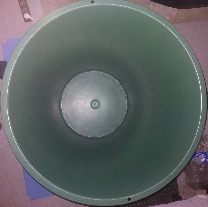 Depósito Água com tampa 210 L sem uso marca alemã Graf