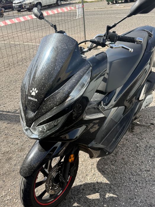 Moto automática PCx