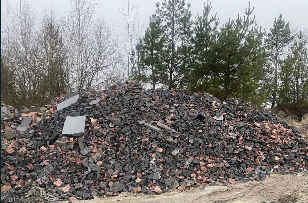 Вивіз гранітних відходів, обрізків та каменю. Вивіз залишків