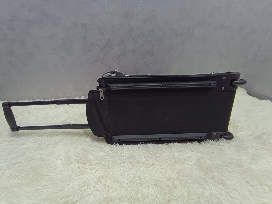 Продам  сумки на колесиках