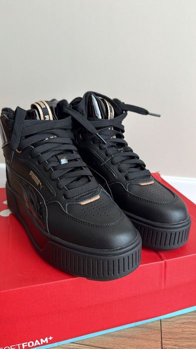 кросівки ,, PUMA ,,