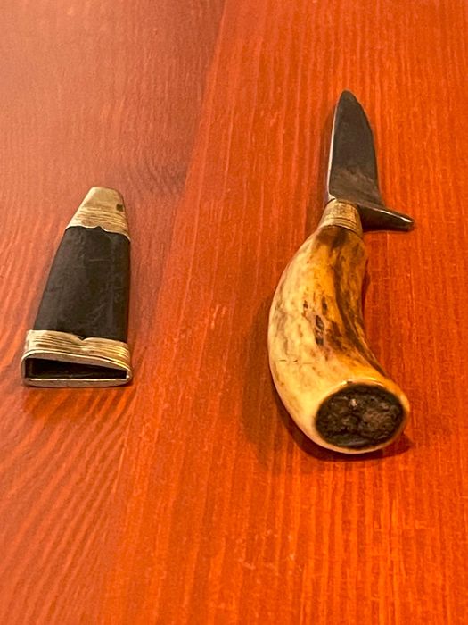 Stary nóż "mufkowy"