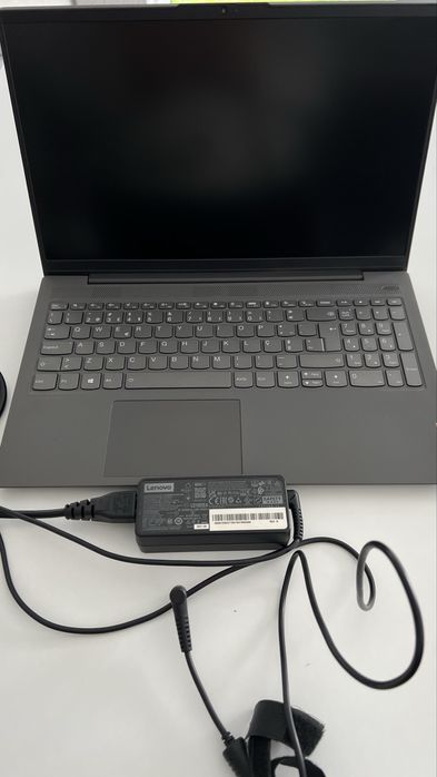Portátil Lenovo *Ver descrição