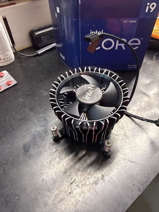 Cooler Intel I9 NOVO