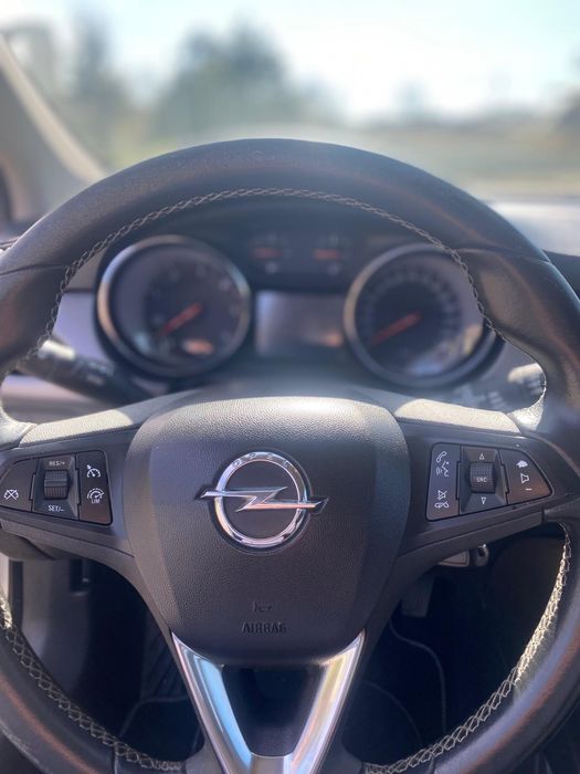 Opel astra  sports