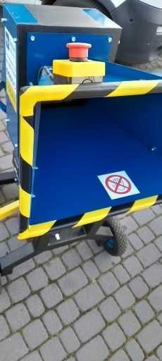 Rozdrabniacz spalinowy 15KM 6N- niebieski walcowy rebak rębak rembak