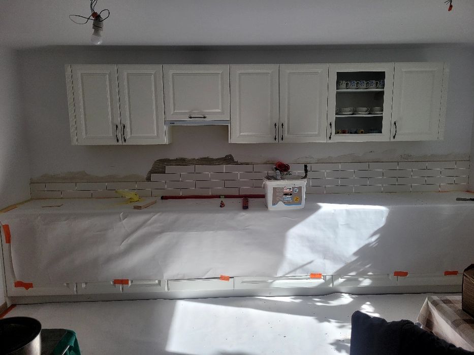 Wykończenia wnętrz, remonty budynków