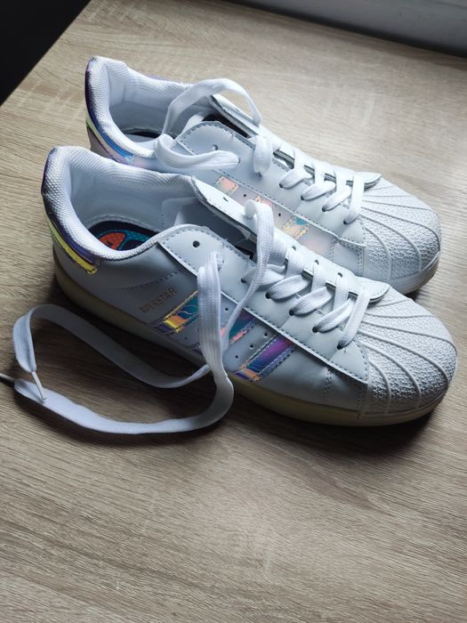 Кеди жіночі Adidas