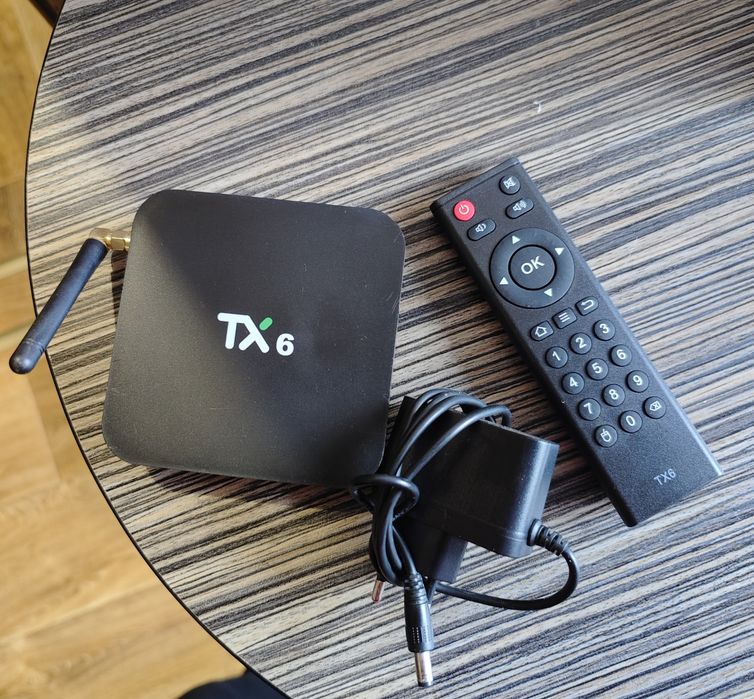 Тюнер андроїд, ТВ приставка tanix tx6, android tv box 2-16Gb