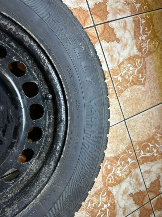 Зимова резина з металевими дисками R15 5x112
