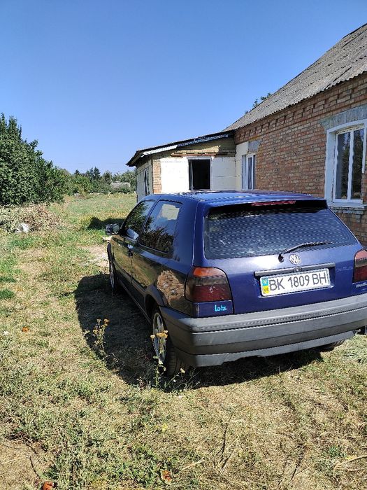 Volkswagen Golf 3 1994 рік 1.4 бензин