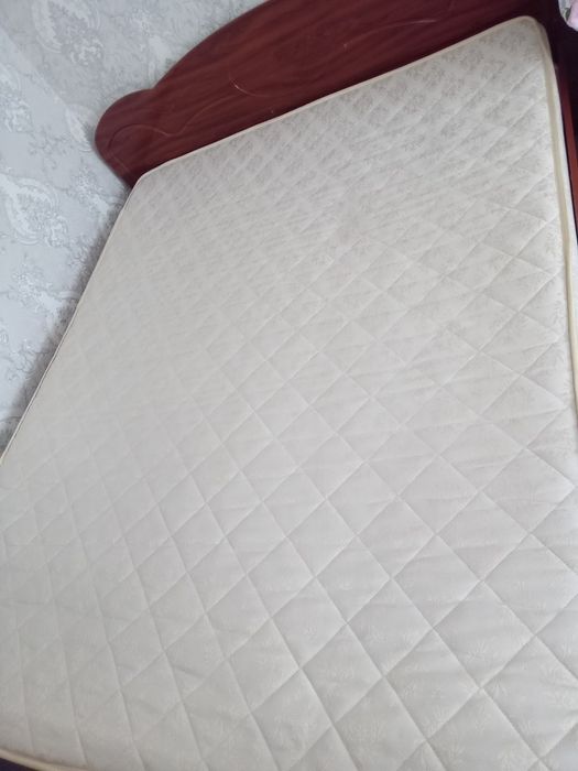 Продам матрас срочно