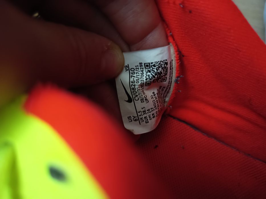 Tênis futsal Nike