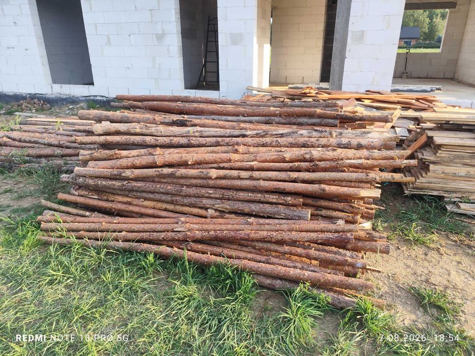 Stęple Budowlane sosnowe 220szt 2,8m-3m długości