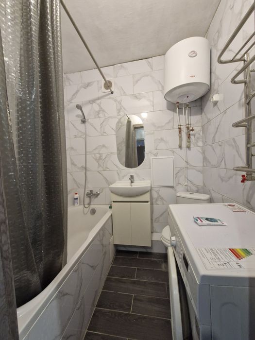Продаж 1 кім.кв.в центрі