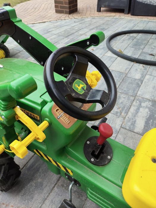 John deere na pompowanych kołach, traktor
