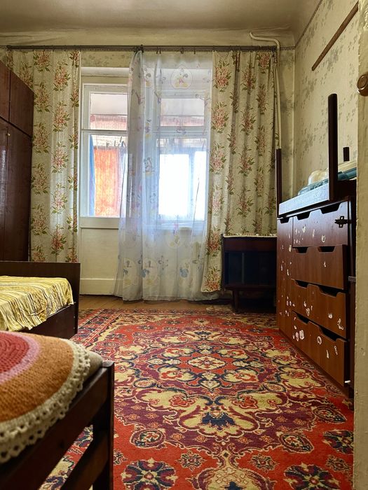 3-х сталинка КРЭС, 3/4, все разд, кухня- 9