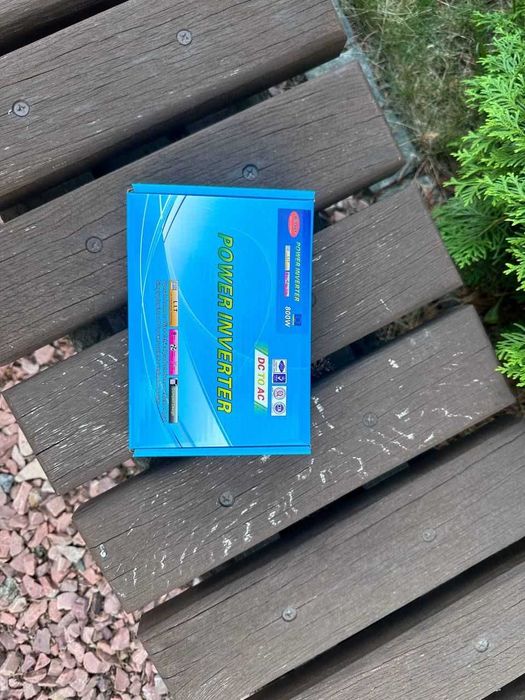 Инвертор 800ватт чистый синус 12v 220v 800ватт. Переторювач струму