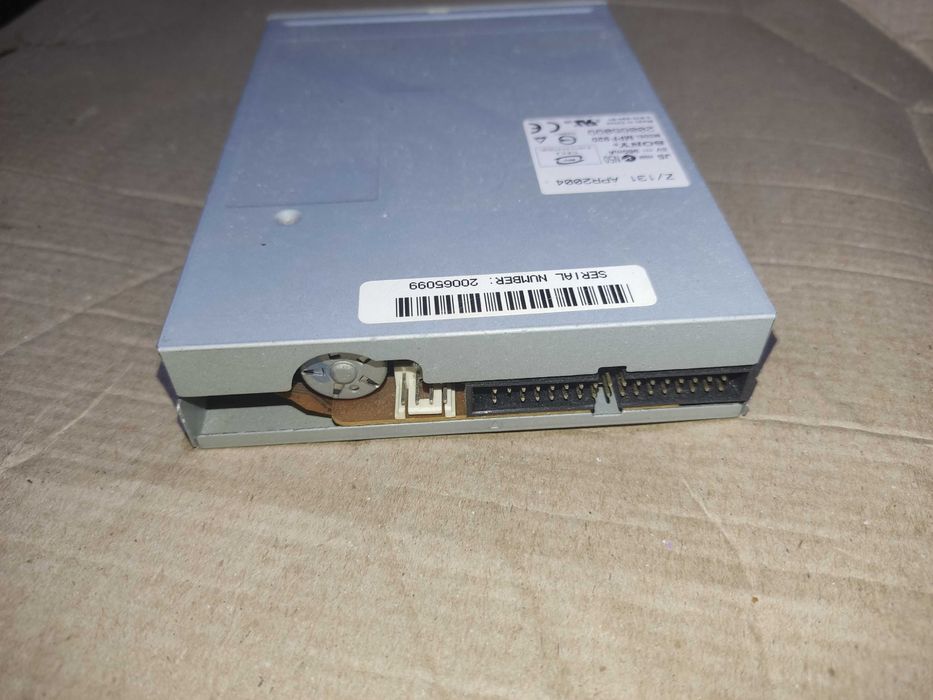 Флопи дисковод для дискет