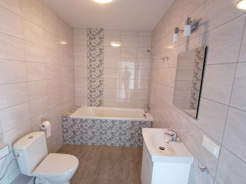 Wynajmę 2 - pokojowe mieszkanie - 50 m² z miejscem garażowym - Ciechanów - More