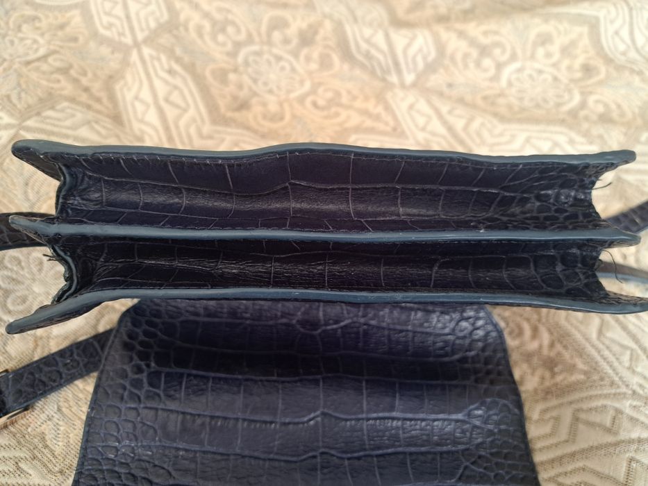 Шкіряна сумка Massimo Dutti