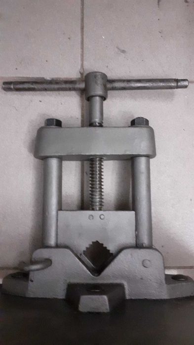 Imadło hydrauliczne