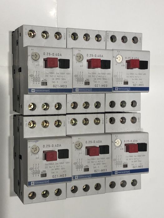 Wyłączniki silnikowe (termiki), sześć sztuk