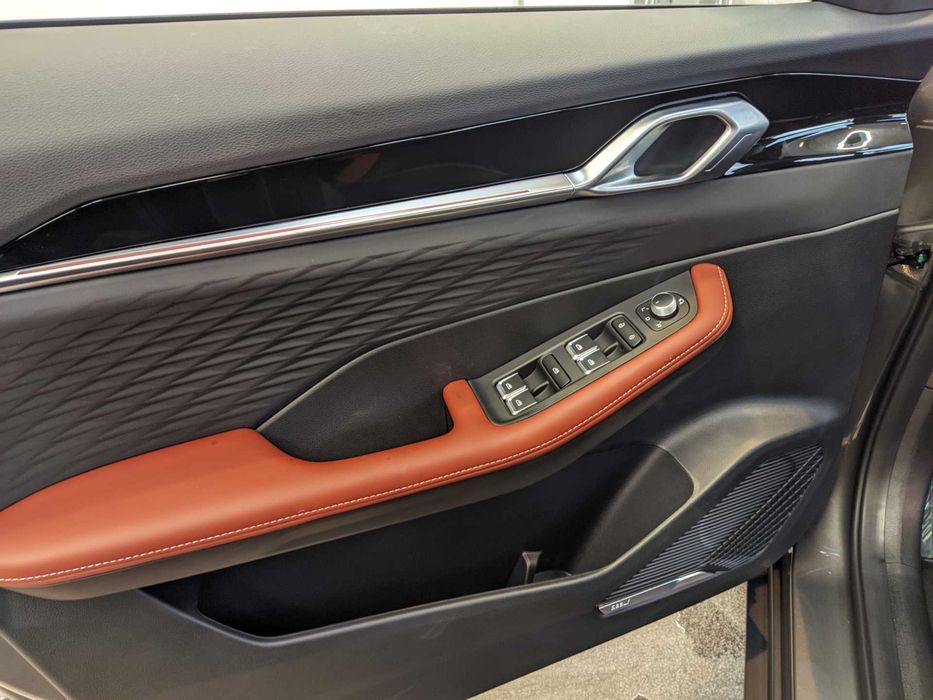 Новий Geely Coolray 1,5T 174 к.с. автомат Джилі Кулрей 2023р РОЗПРОДАЖ