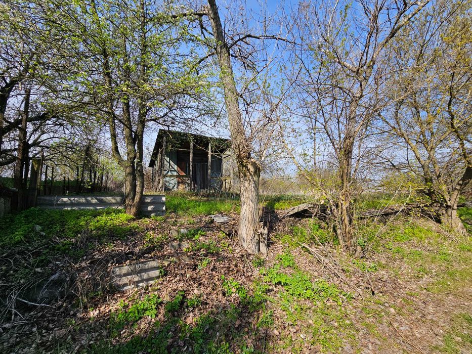 Продаж дачі, земельна ділянка площею 6.26 сотки, Обухівка. Ізумруд.