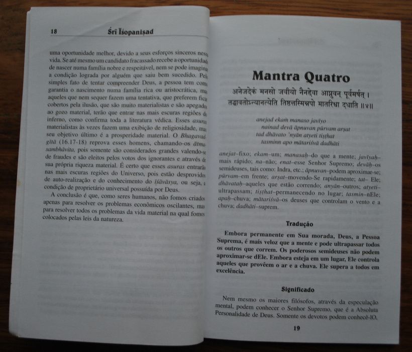 Sri Isopanisad (O Conhecimento Que Nos Aproxima de Deus)