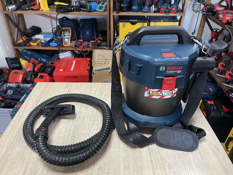 Bosch GAS 18V-10L / акумуляторний пилсосс Бош 18V
