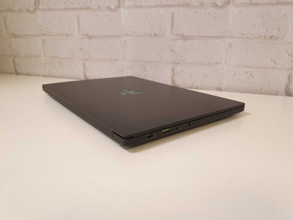 Игровой компактный ноутбук БУ мощный ∎ Razer Blade 14 ∎ Ryzen 9 5900HX ∎ 16GB ∎ SSD-1TB ∎ 165ГЦ ∎ RTX 3060